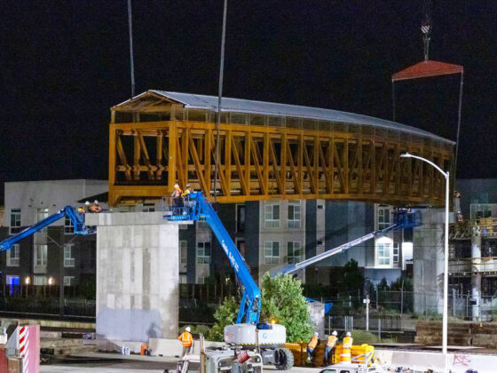 Jewell Avenue Pedestrian Bridge